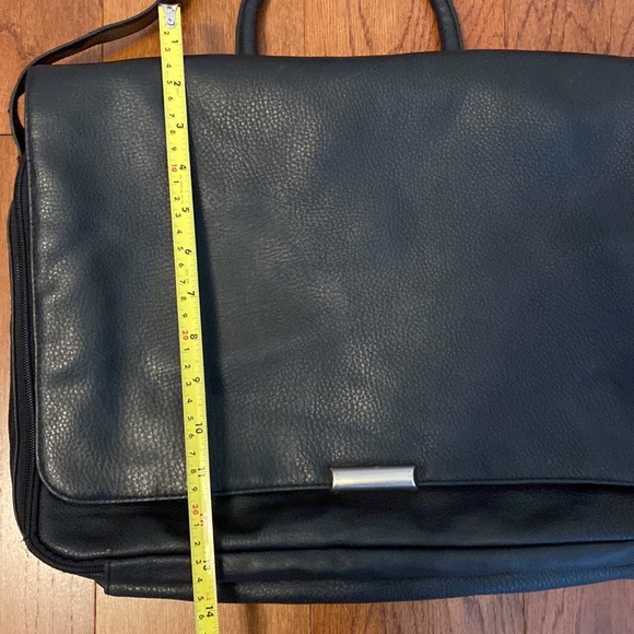 Black vinyl computer shoulder bag- gently used. - Picture 5 of 13